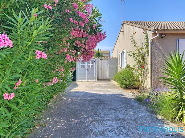 AGDE : Sur une parcelle de 352 m² maison de plain-pied, piscine