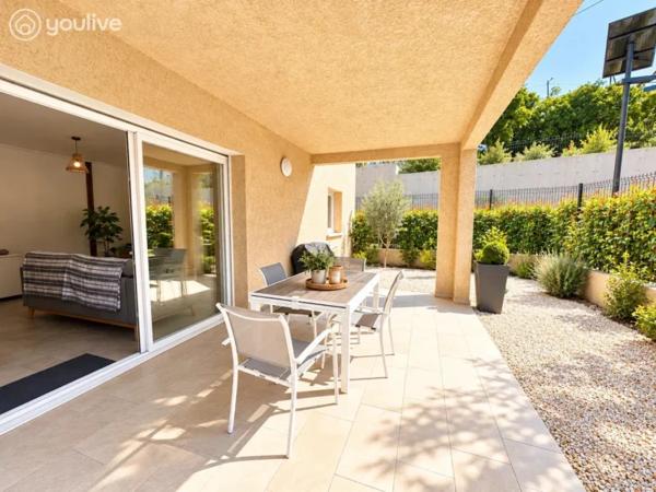 PROCHE DE CERVIONE – CHARMANT T2 MEUBLÉ AVEC JARDIN PRIVATIF ET TERRASSE