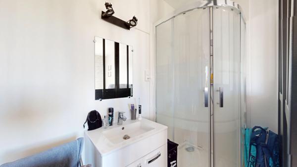 EXCLUSIVITE Vente Maison La Ville Du Bois 7 pièces 132 m2 - 625 m² terrain - garage - piscine - jacuzzi