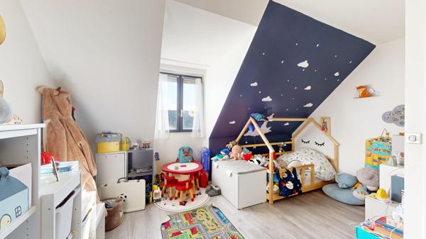 EXCLUSIVITE Vente Maison La Ville Du Bois 7 pièces 132 m2 - 625 m² terrain - garage - piscine - jacuzzi