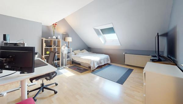 Maison Champs Sur Marne 8 pièce(s) 207 m2