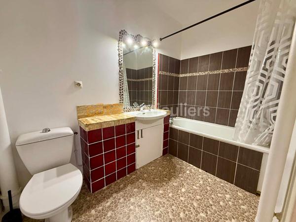 Vente
                Appartement36 m² - 1 Pièce -
                    CAEN (14000)