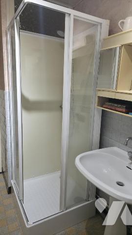 Maison individuelle semi plain-pied 107 m² habitable à rénover – secteur recherché proche golf