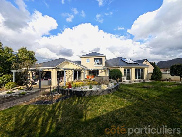 Vente Maison239 m² - 6 Pièces - LUC LA PRIMAUBE (12450)