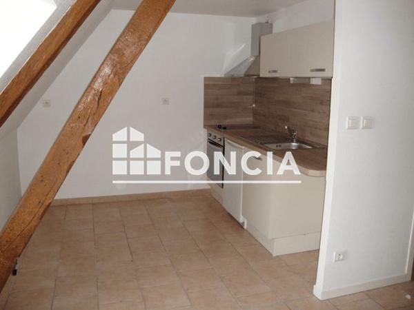 Location Studio 37.7 m² - 4 RUE DE LA CONGREGATION Laon 02000