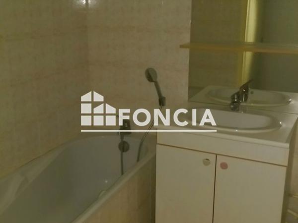 Location Studio 37.7 m² - 4 RUE DE LA CONGREGATION Laon 02000