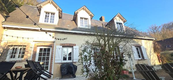 PROCHE CHARTRES : Vallée de l'Eure - Longère pleine de charme en Vallée de l'Eure