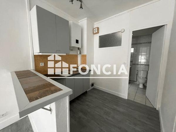 Location Studio 26.4 m² - 31 COURS ARISTIDE BRIAND Bordeaux 33000