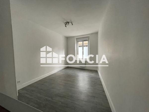 Location Studio 26.4 m² - 31 COURS ARISTIDE BRIAND Bordeaux 33000