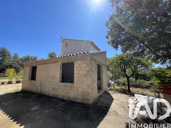 Maison à vendre 5 pièces 157 m² Le Beausset