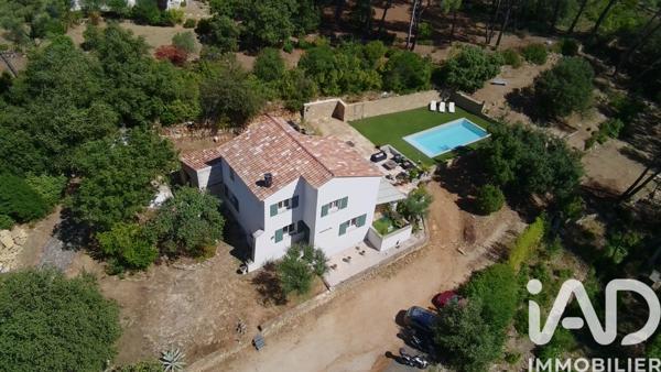 Maison à vendre 5 pièces 157 m² Le Beausset