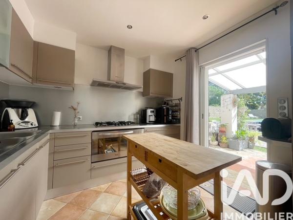 Maison à vendre 5 pièces 157 m² Le Beausset