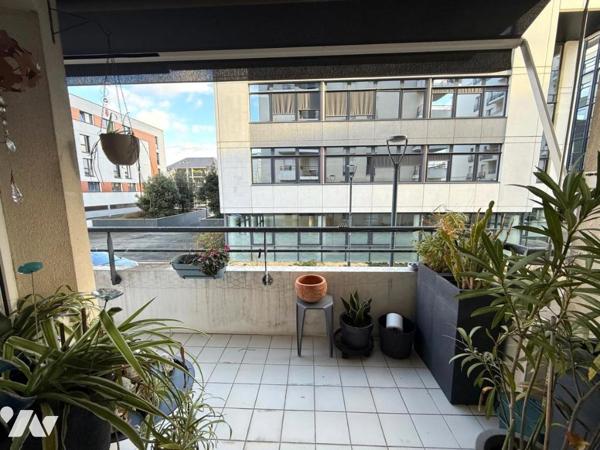 ANGERS ST SERGE T3 AVEC BALCON ET GARAGE