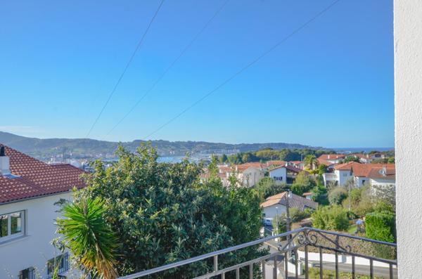 Hendaye duplex de 3 pièce(s) 85.97 m2 utile 41, 79 M2 carrez