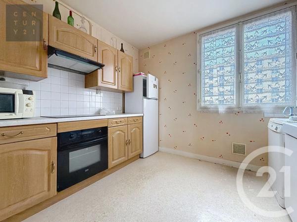 Appartement à vendre  3 pièces - 62,36 m 2   TROYES  - 10