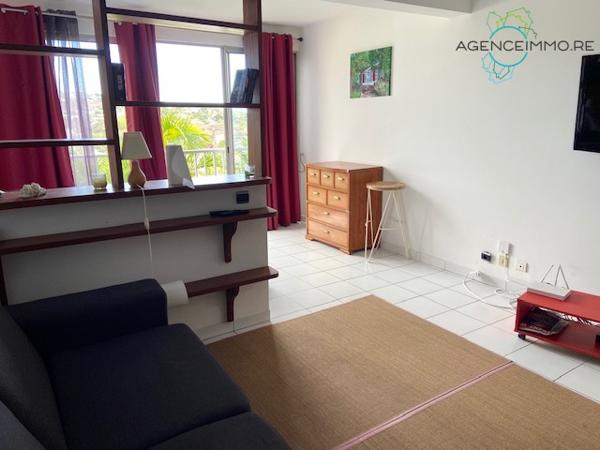 Studio meublé Rés. CHEVALIER D'AVEN À St Gilles les Bains