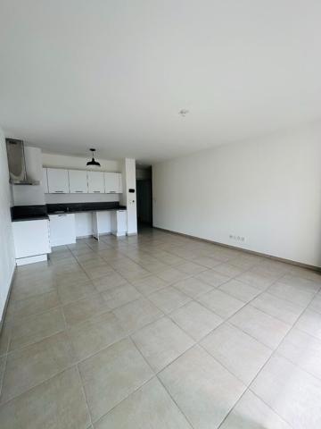 Appartement FREJUS 63.85 m²