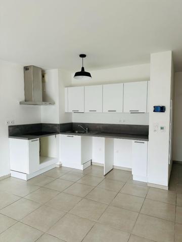 Appartement FREJUS 63.85 m²