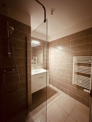 Appartement FREJUS 63.85 m²
