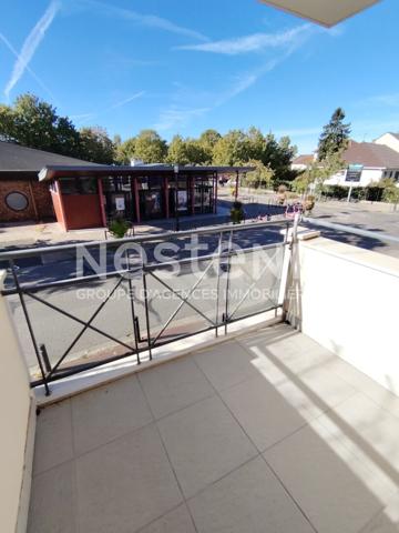 A VENDRE MONTIGNY LE BX LE VILLAGE 2 PIECES EN ETAGE 48,17M² AVEC BALCON, CAVE ET PARK. S/SOL