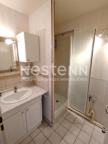 A VENDRE MONTIGNY LE BX LE VILLAGE 2 PIECES EN ETAGE 48,17M² AVEC BALCON, CAVE ET PARK. S/SOL