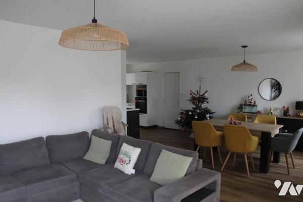 CHAURAY, SECTEUR STADE DE FOOT DANS UN IMPASSE AU CALME, BEAU PAVILLON TYPE 4 PLAIN PIED