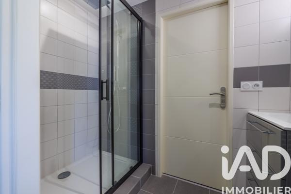 Location appartement 5 pièces 176 m² Mions