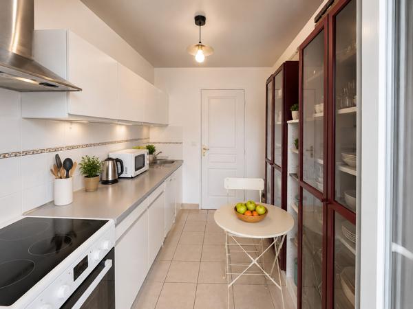 Bayonne Laharie – Appartement T3 avec terrasse de 24 m², garage et cave – Vendu loué