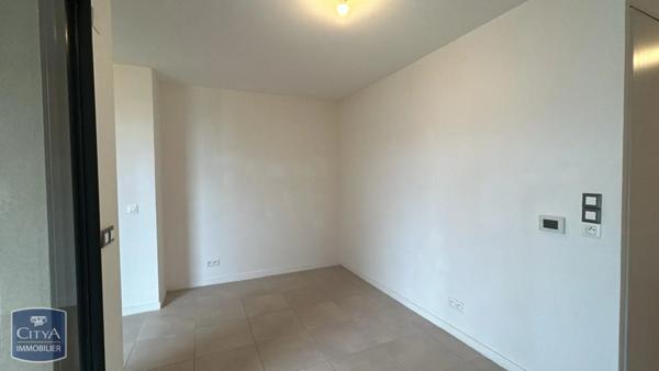 Appartement à louer 1 pièce 27.95m²