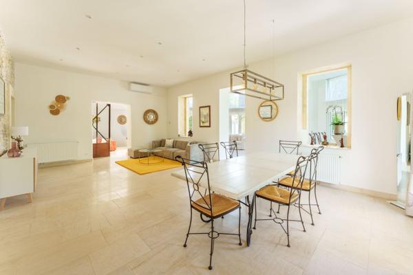 Vente Maison de luxe Castries 7 Pièces 209 m²