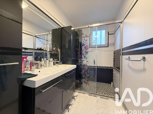 Maison à vendre 5 pièces 98 m² Garéoult