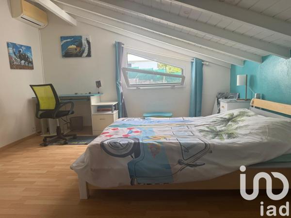 Maison 10 pièces de 200 m² à Sainte-Anne (97180)