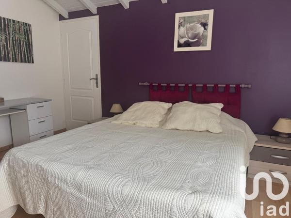 Maison 10 pièces de 200 m² à Sainte-Anne (97180)