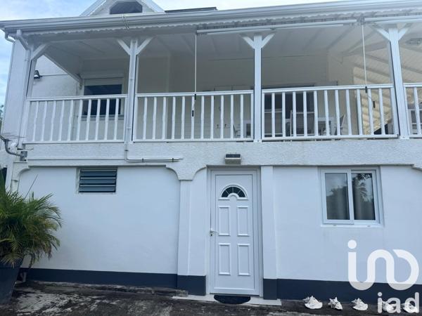 Maison 10 pièces de 200 m² à Sainte-Anne (97180)