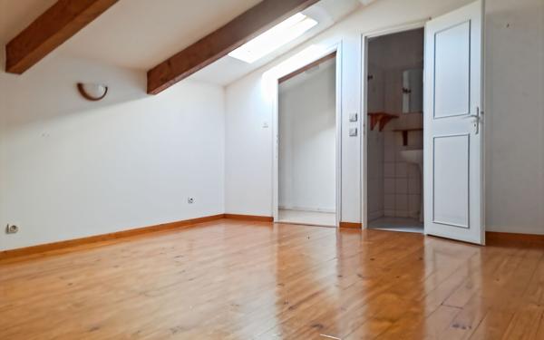 Maison à vendre    3 pièces •  Château-Arnoux-Saint-Auban