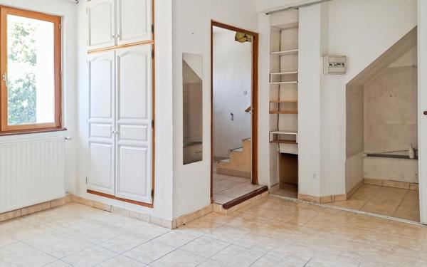 Maison à vendre    3 pièces •  Château-Arnoux-Saint-Auban