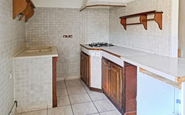 Maison à vendre    3 pièces •  Château-Arnoux-Saint-Auban