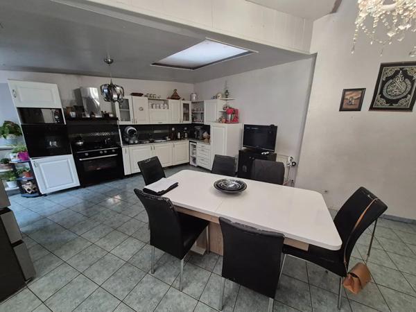 Maison à vendre 4 pièces 133m² Sin-le-Noble (59450)