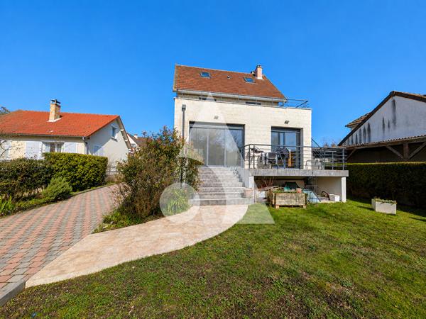 Maison 6 pièces 127.65 m2
