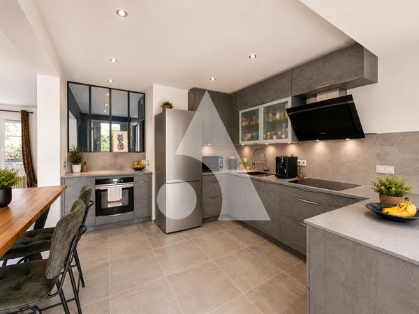 Maison 6 pièces 127.65 m2