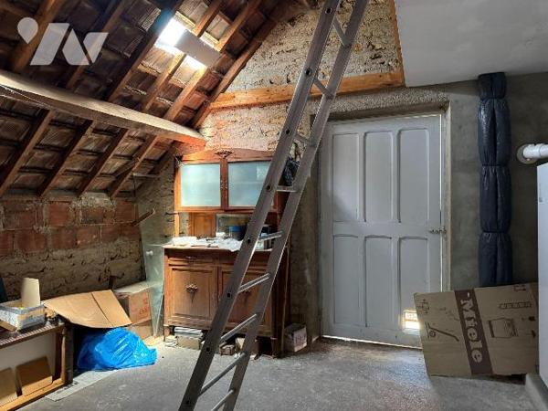Maison à vendre à La Chapelle-Saint-Luc (10600) - Aube (10)

Venez découvrir cette propriété ...