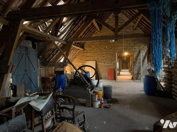 Maison à vendre à La Chapelle-Saint-Luc (10600) - Aube (10)

Venez découvrir cette propriété ...