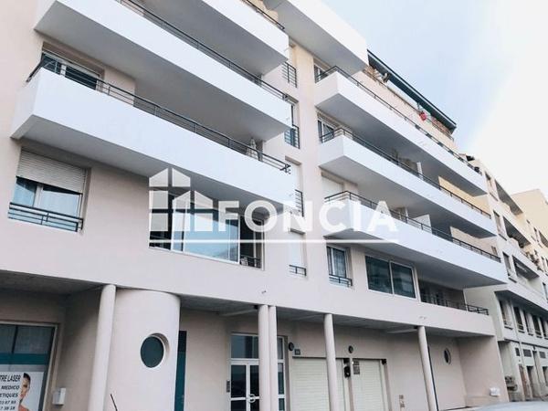 Location Appartement 4 pièces 96.92 m² - 33 RUE DU CAPITAINE CASANOVA Toulon 83000