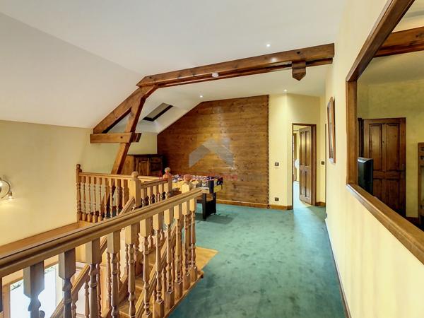 Maison 260 m² sans aucun travaux