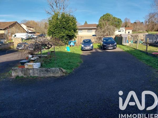 Immeuble à vendre 241 m² Saint-Victurnien