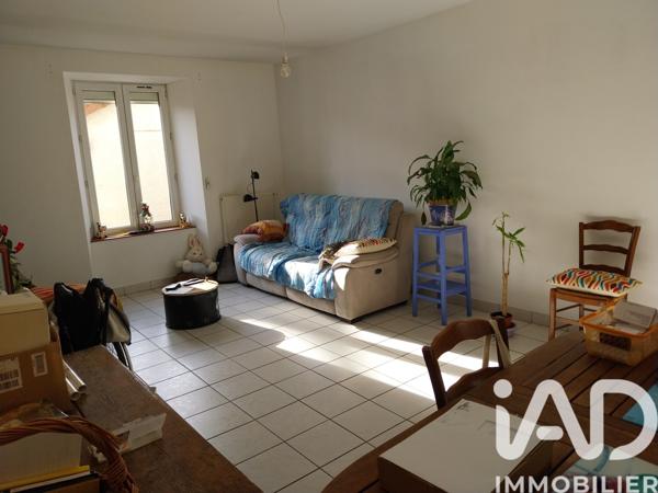 Immeuble à vendre 241 m² Saint-Victurnien