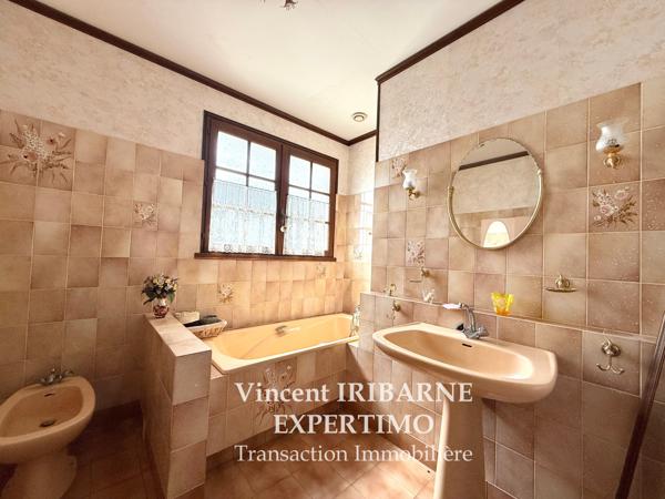 Saujon (17600) Maison 4 chambres, garage et jardin