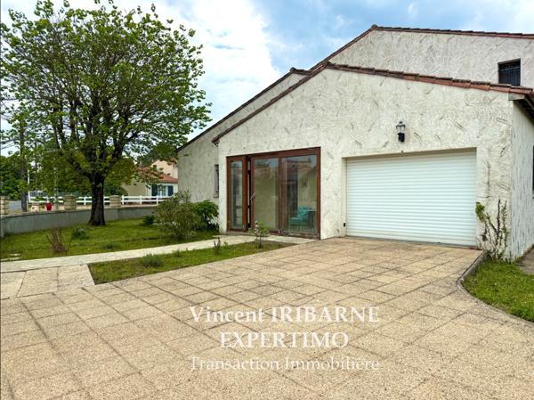 Saujon (17600) Maison 4 chambres, garage et jardin