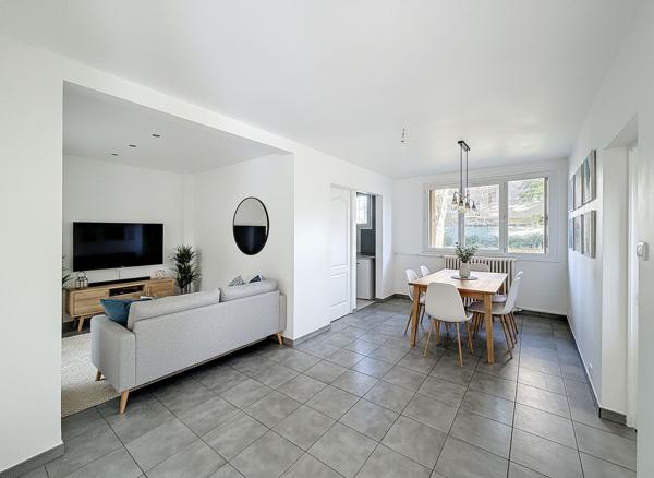 Appartement dans le coeur de ville de Meaux, au sein de la "Résidence du Parc", dans le secteur Braille - accessible PMR - appartement F2 - 47 m2 - cellier et garage fermé.