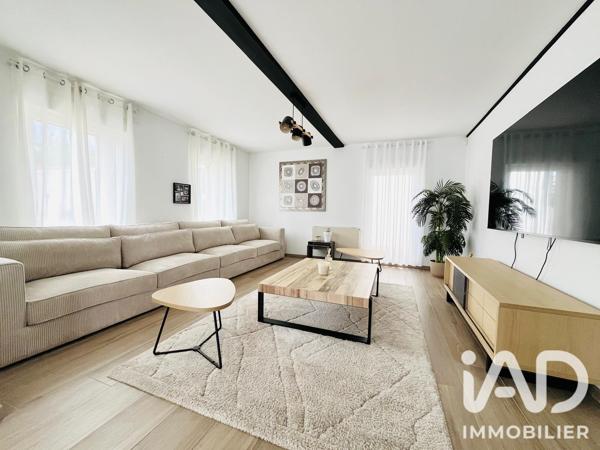 Maison à vendre 10 pièces 303 m² Neuves-Maisons